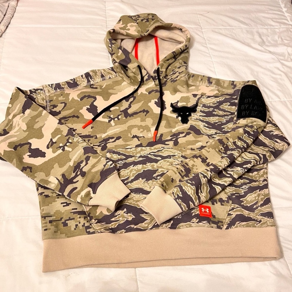 The project Rock Under Armour Women's Camouflage Hoodie